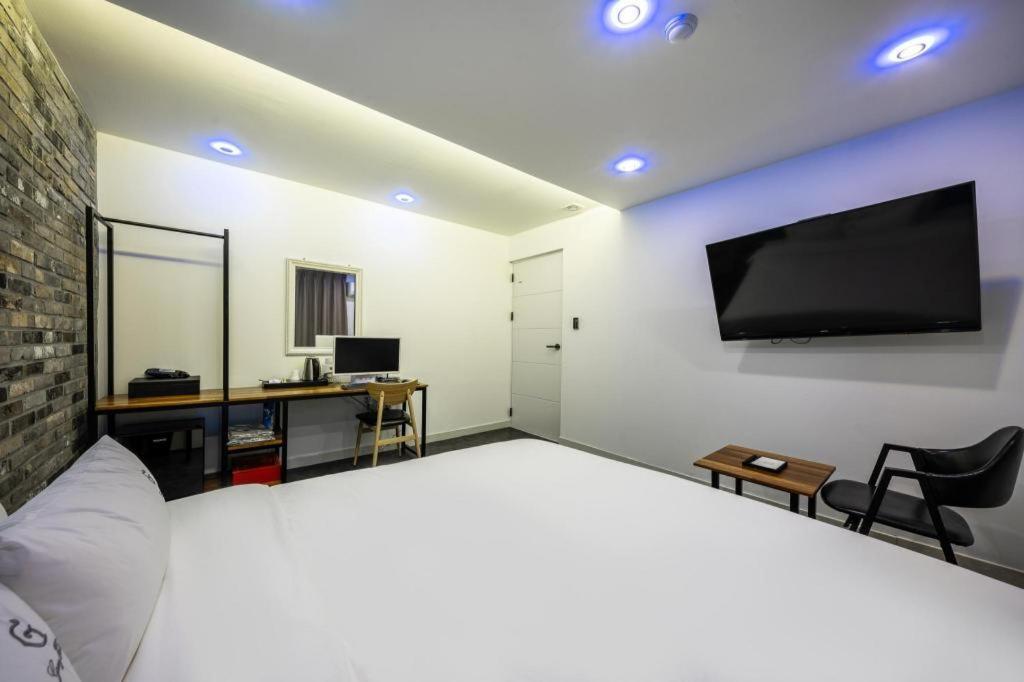בוסאן Gray Hotel מראה חיצוני תמונה