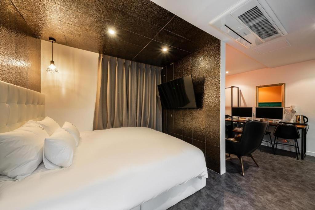 בוסאן Gray Hotel מראה חיצוני תמונה