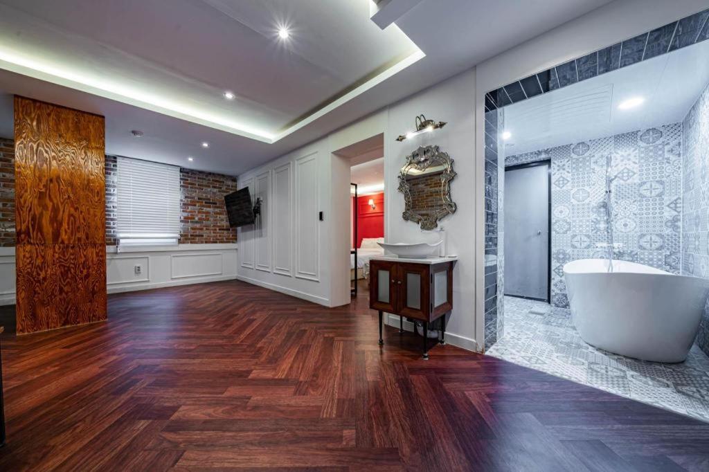 בוסאן Gray Hotel מראה חיצוני תמונה