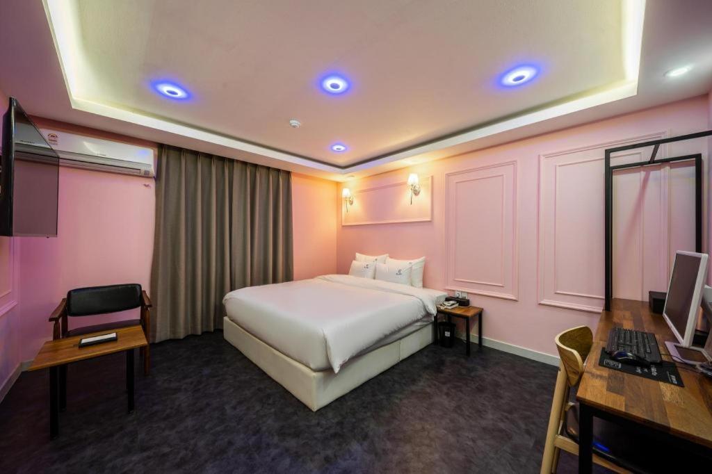בוסאן Gray Hotel מראה חיצוני תמונה